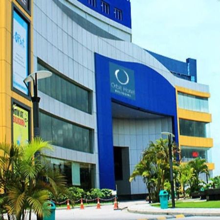 Rose Valley Orbit Hotel Siliguri Exteriör bild