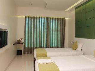 Rose Valley Orbit Hotel Siliguri Exteriör bild